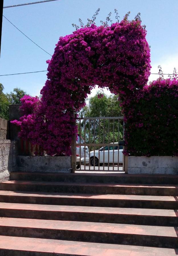 Aessebenessere Casavacanza Mascali Esterno foto
